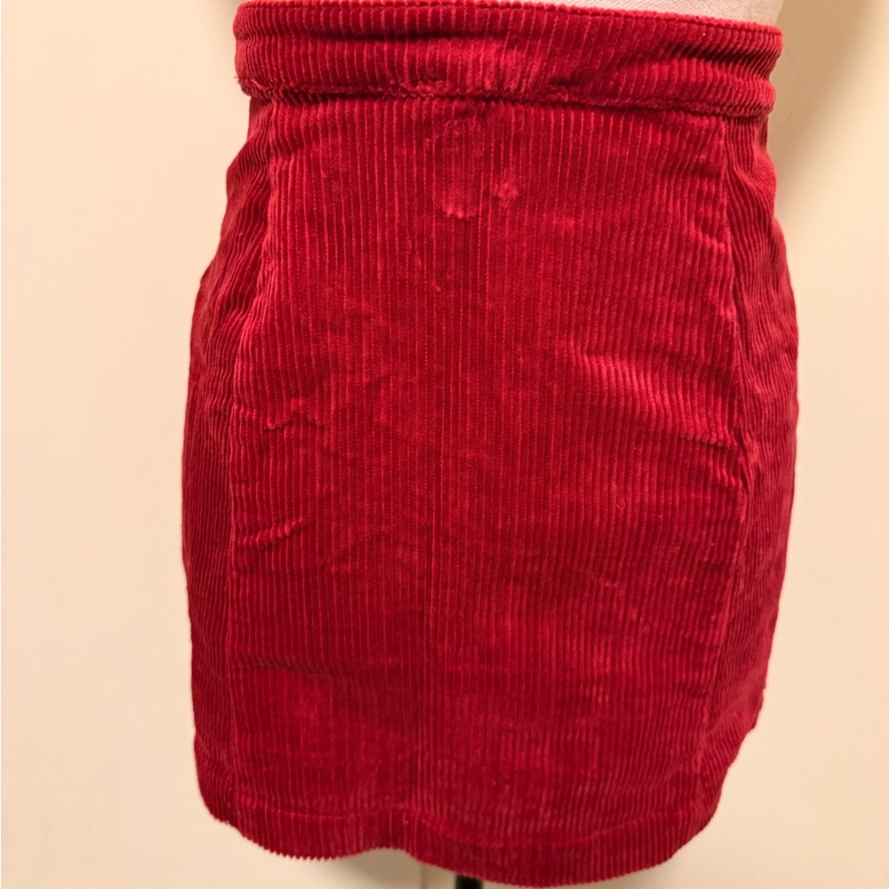 Forever 21 red corduroy skirt size L - Picture 3 of 4